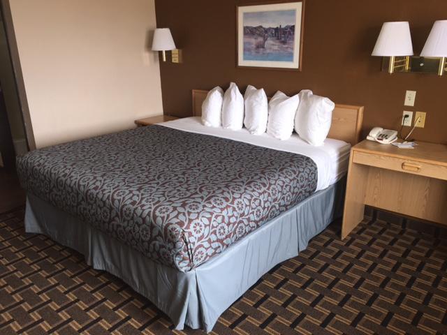 Days Inn By Wyndham Hurricane/Zion National Park Area Ngoại thất bức ảnh
